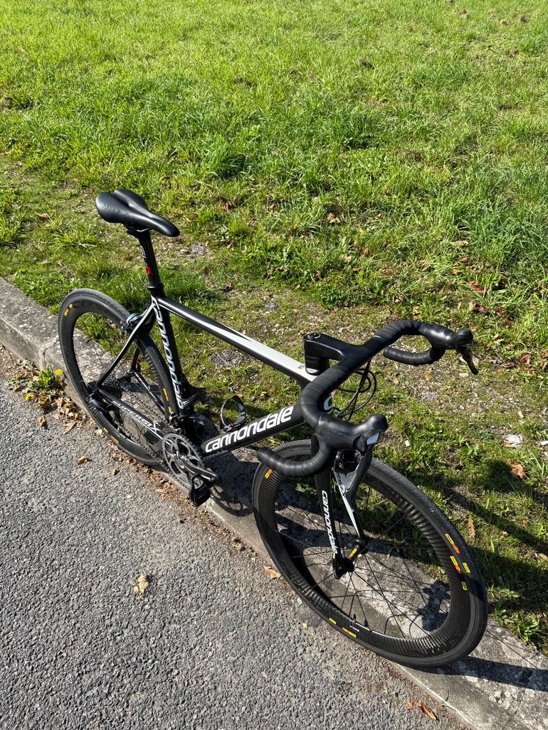 Used Cannondale Supersix Shimano Dura Ace 2018 Road & Gravel — image 1 of 6