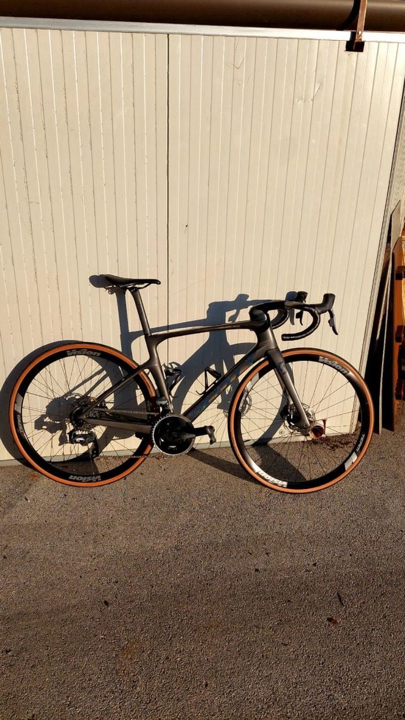 Used Scott Foil SRAM Force eTap AXS 2021 Road & Gravel