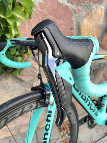 Bianchi Oltre Shimano Dura Ace Di2 2018 Road & Gravel usato, Verde — immagine 7 di 10