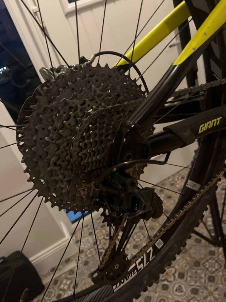 Used Giant Trance 2020 Mountainbike, Schwarz — image 8 of 12