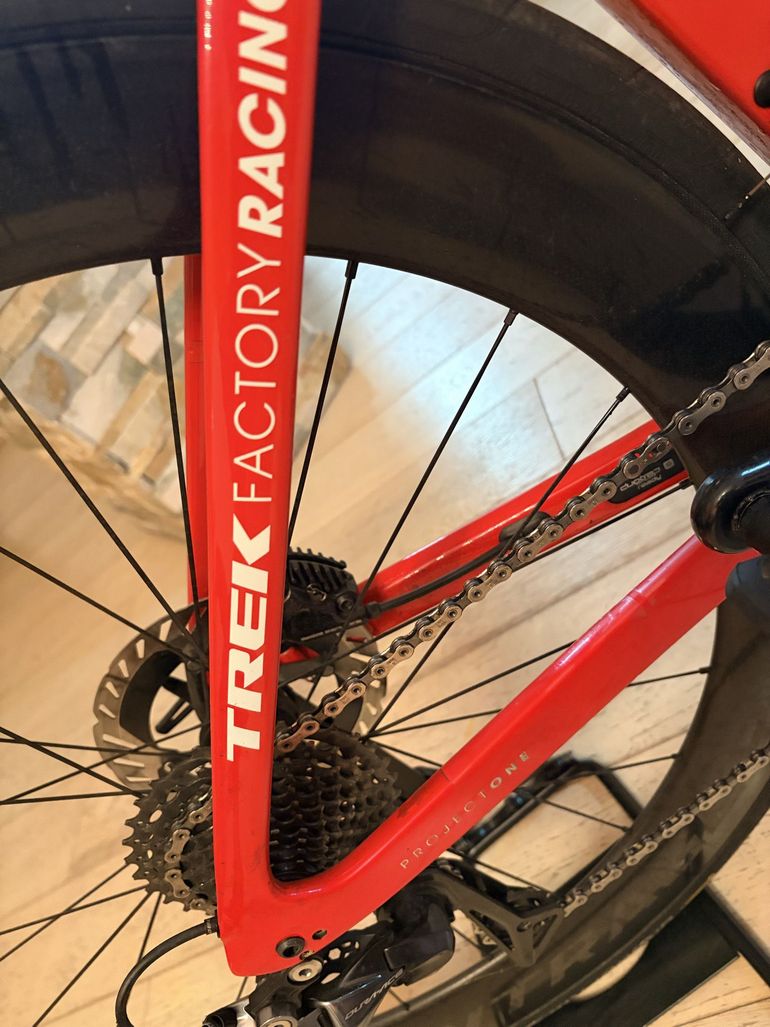 Used Trek Madone Shimano Dura Ace 2020 Road & Gravel, Red — image 15 of 16