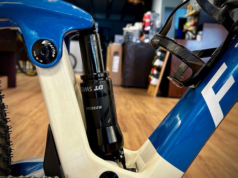 Used Factor LANDO Sram Eagle Transmission XX 2023 Mountainbike, Blue — image 4 of 7