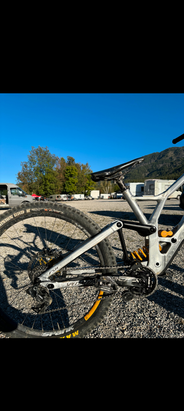 Used Specialized Demo SRAM GX DH 2025 Mountainbike, Light Gray — image 5 of 5