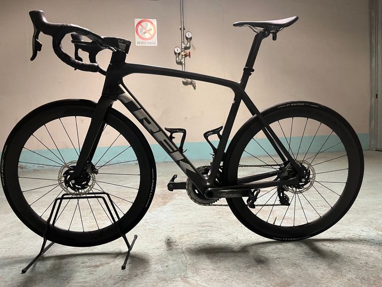 Used Trek Émonda SLR 7 Disc eTap 2020 2020 Road & Gravel — image 3 of 7