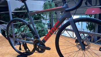 Used BMC TEAMMACHINE SLR TWO 2024 2024 Road & Gravel, Light Gray — image 3 of 9