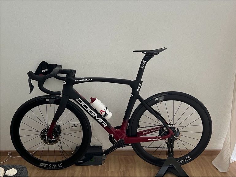 Pinarello Dogma F12 Team Ineos 2020
