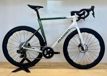 Tweedehands Basso Astra SRAM Rival 2024 Road & Gravel — afbeelding 1 van 4