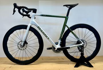 Tweedehands Basso Astra SRAM Rival 2024 Road & Gravel — afbeelding 2 van 4