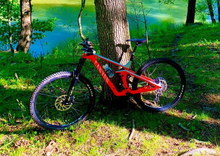 Canyon Strive CFR LTD 2023