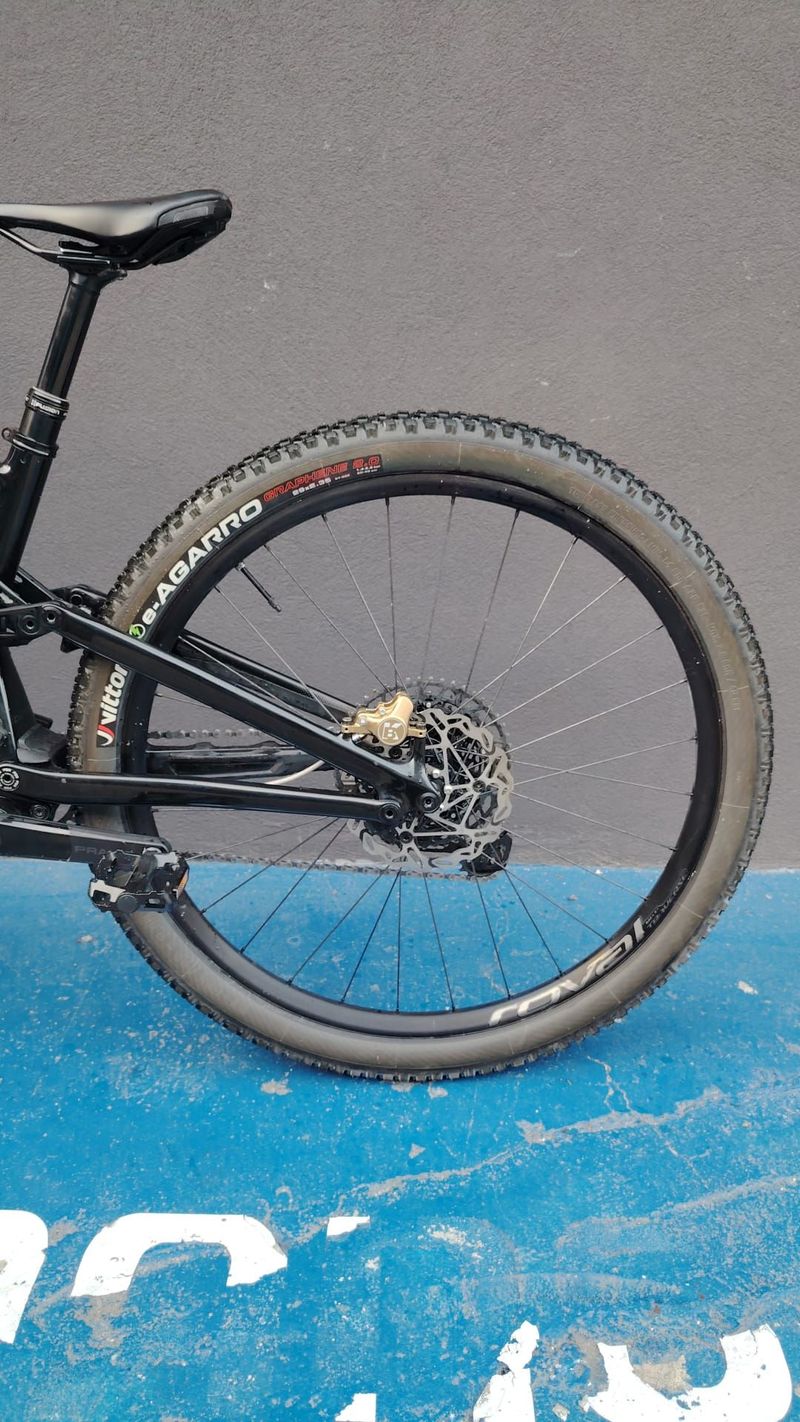 Used Specialized Levo SL 2022 Mountainbike, Black — image 13 of 17