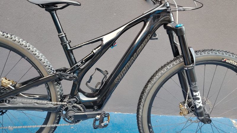 Used Specialized Levo SL 2022 Mountainbike, Black — image 3 of 17