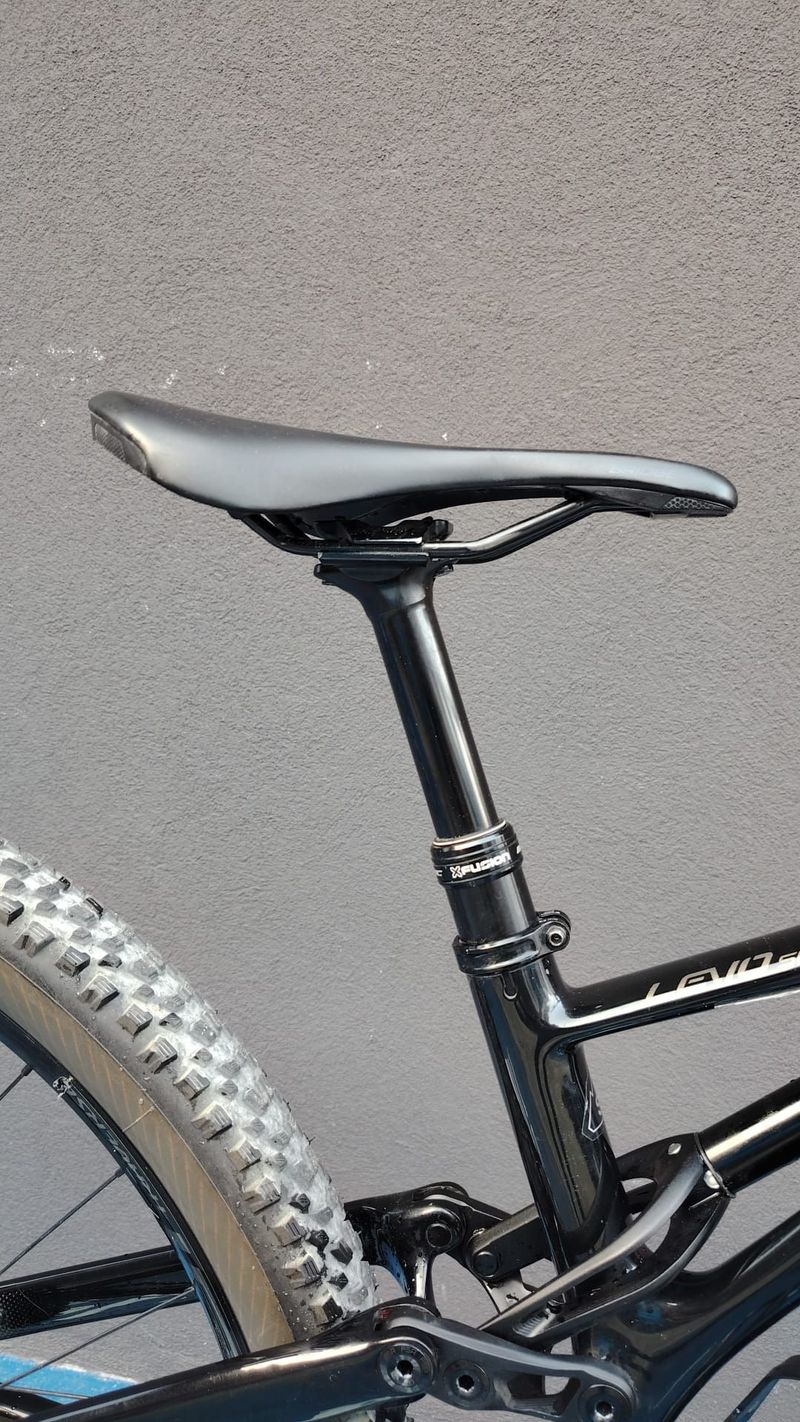 Used Specialized Levo SL 2022 Mountainbike, Black — image 9 of 17