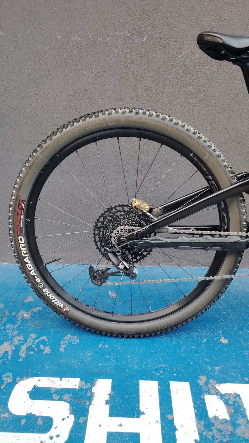 Used Specialized Levo SL 2022 Mountainbike, Black — image 2 of 17