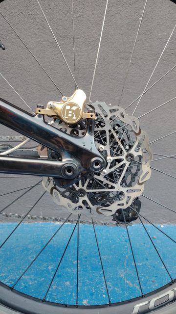 Used Specialized Levo SL 2022 Mountainbike, Black — image 11 of 17