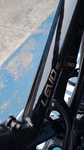 Used Specialized Levo SL 2022 Mountainbike, Black — image 16 of 17
