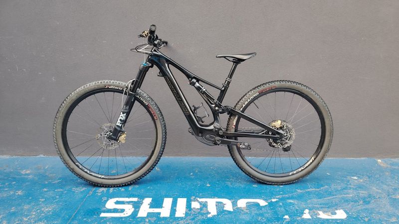 Used Specialized Levo SL 2022 Mountainbike, Black — image 1 of 17