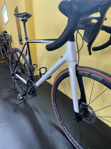 Used Lightweight Urgestalt 2019 Road & Gravel, White — image 4 of 7