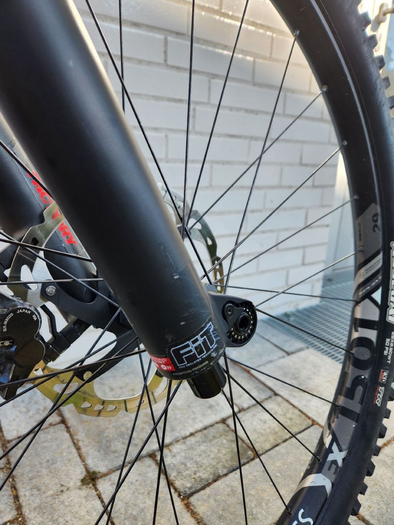 Orbea RALLON M10 2018 2018 Mountainbike de segunda mano, Rojo — imagen 15 de 24