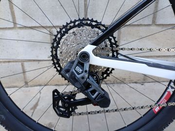 Used Trek Procaliber SRAM GX Eagle AXS (T-Type) 2022 Mountainbike, White — image 12 of 12