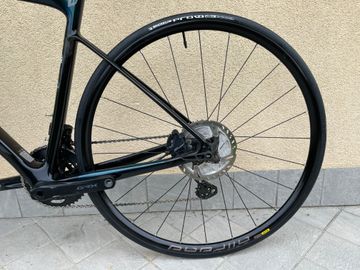 Gebrauchtes Giant Defy Advanced 1 2022 2022 Road & Gravel, Schwarz — Bild 5 von 9