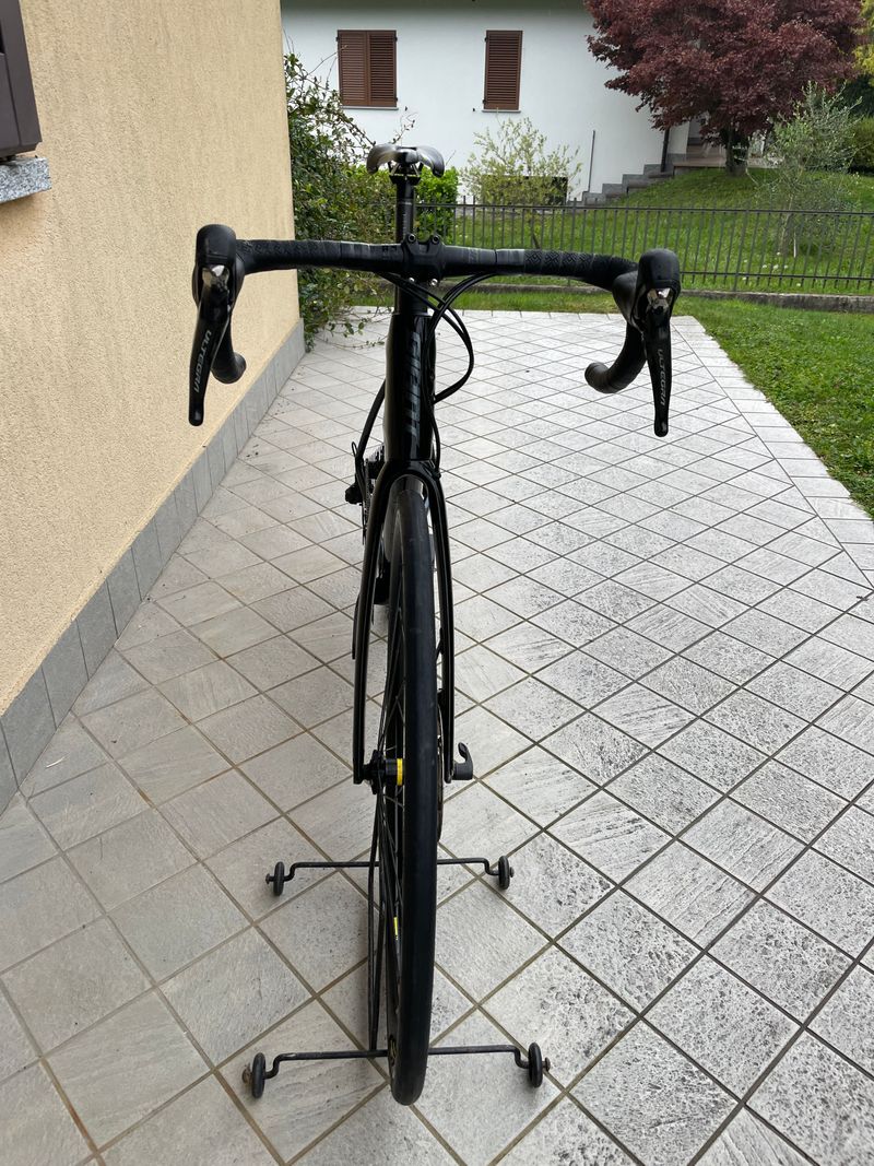 Gebrauchtes Giant Defy Advanced 1 2022 2022 Road & Gravel, Schwarz — Bild 7 von 9