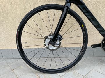 Gebrauchtes Giant Defy Advanced 1 2022 2022 Road & Gravel, Schwarz — Bild 6 von 9