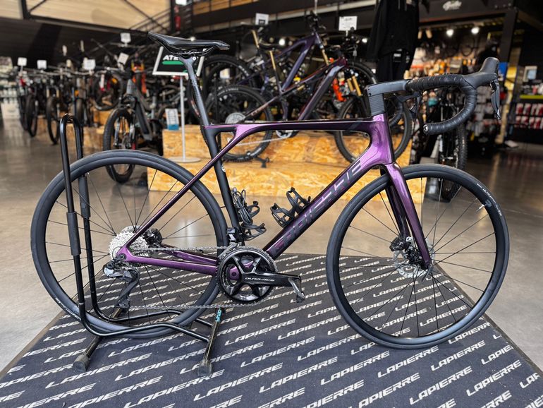 Lapierre Xelius SL 5.0 Di2 2024 — Price & Specs | 2BX