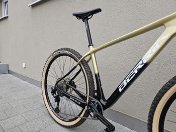 Used Berria 2022 BRAVO 6 2022 Mountainbike, Black — image 8 of 20