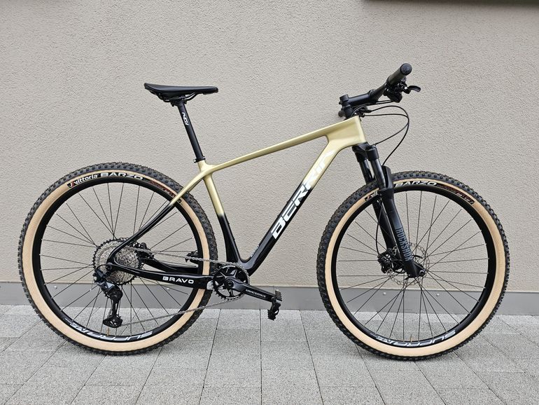 Used Berria 2022 BRAVO 6 2022 Mountainbike, Black — image 1 of 20