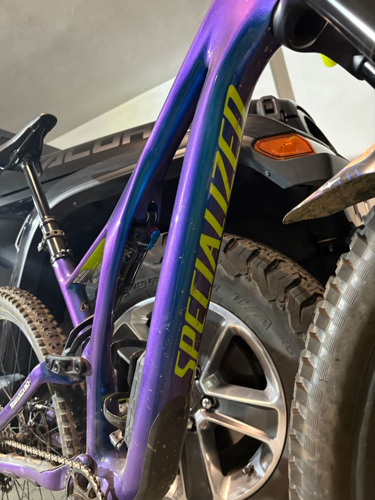 Used Specialized Men's Stumpjumper Comp Carbon 29 - 12-speed 2020 2020 Mountainbike, Purple, 29 — image 3 of 7
