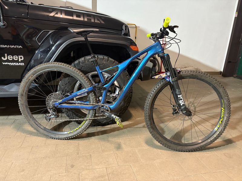 Specialized Men's Stumpjumper Comp Carbon 29 - 12-speed 2020 2020 MTB d'occasion