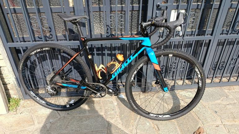 Giant TCX SLR 2 2017 — Price & Specs | 2BX