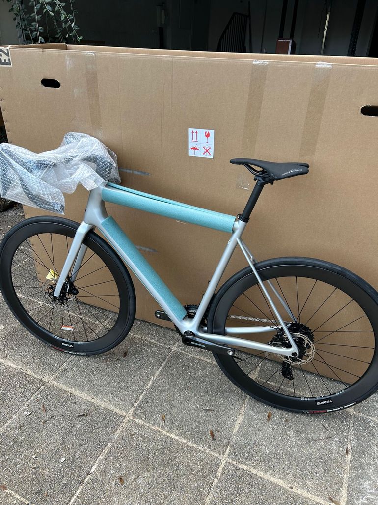 Used Ridley Helium SLX Disc 2024 SRAM Force ETap AXS 2024 Road & Gravel, Light Gray — image 7 of 17