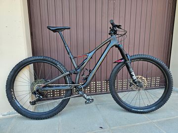 Použité Specialized Stumpjumper Comp Carbon 2019 MTB