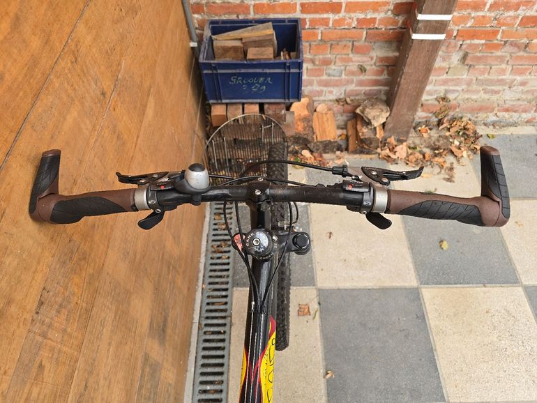 Used Gary Fischer Wahoo 2017 Mountainbike, Black — image 4 of 5