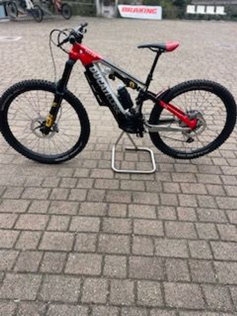 Used DUCATI RR 2023 Mountainbike, Red — image 1 of 7