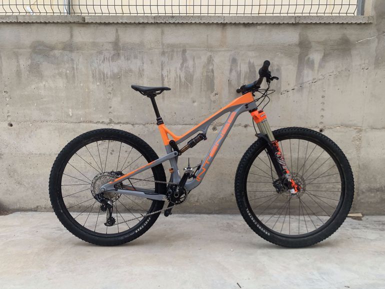 Intense Intense Primer Expert 29 2017 2017