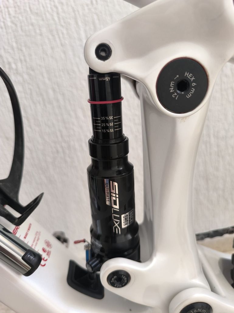 Gebrauchtes Berria Racer 2023 Mountainbike, Weiß — Bild 7 von 8