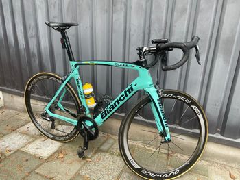 Bianchi, Oltre Shimano Dura Ace Di2