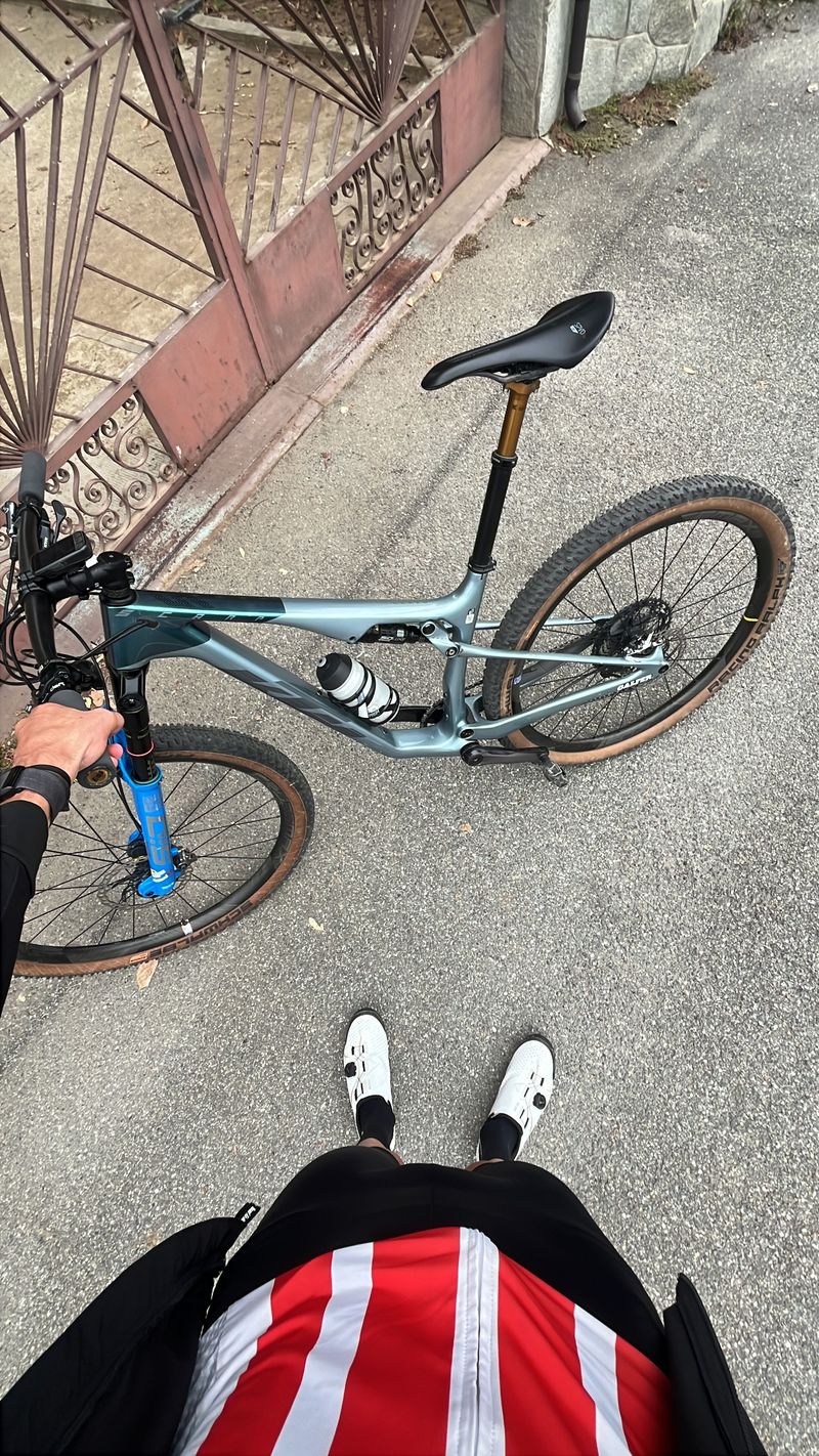 Tweedehands KTM Scarp Shimano XTR 2022 Mountainbike — afbeelding 2 van 3