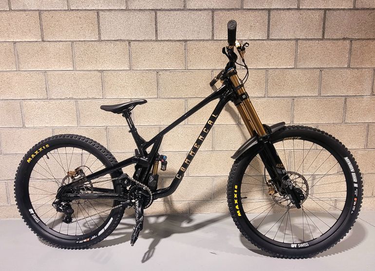 Commencal SUPREME DH V5 SIGNATURE 2025