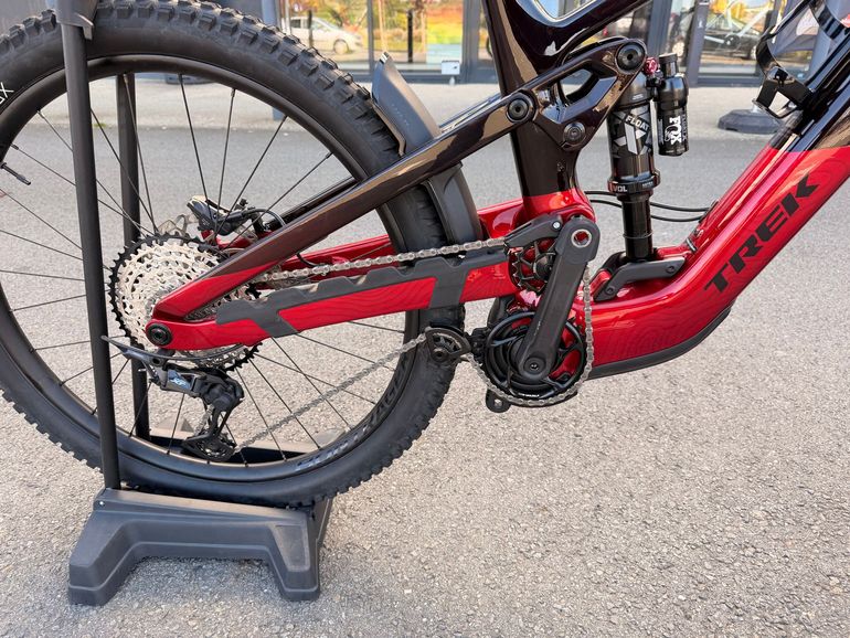 Used Trek Slash+ 9.7 SLX/XT 2025 2025 Mountainbike — image 3 of 4