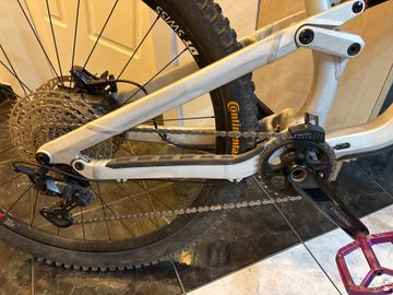 Canyon Torque 29 AL 5 2024 2024 Mountainbike usato, Grigio chiaro — immagine 3 di 4