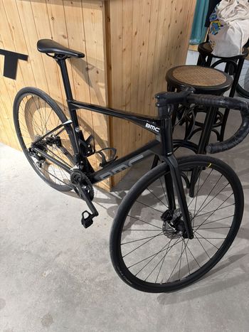 Gebrauchtes BMC Roadmachine FOUR 2024 2024 Road & Gravel, Schwarz — Bild 9 von 9