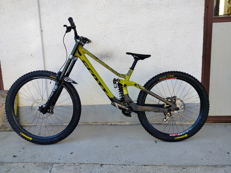 Scott Gambler SRAM GX DH 2024 Mountainbike d'occasion — image 2 sur 19
