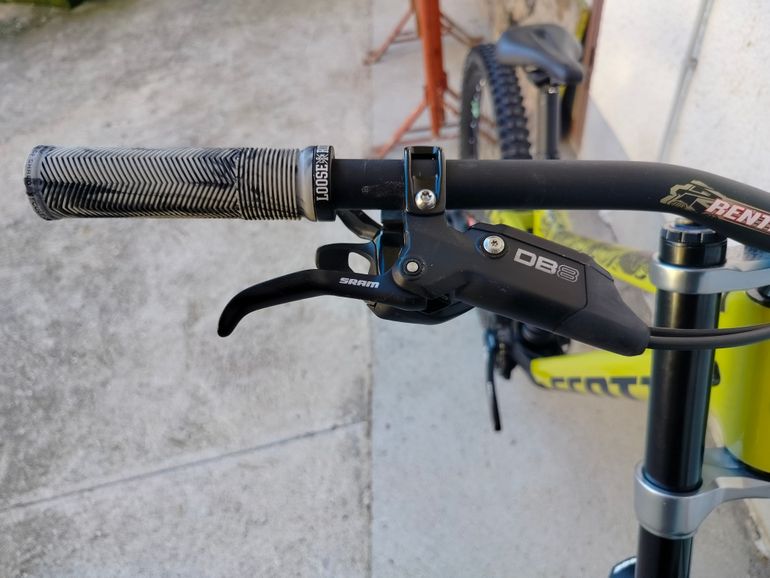 Scott Gambler SRAM GX DH 2024 Mountainbike d'occasion — image 8 sur 19