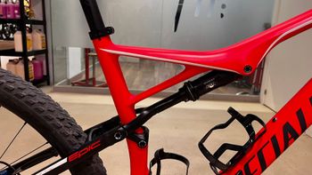 Used Specialized Expert 2017 2017 Mountainbike, Orange — image 4 of 9