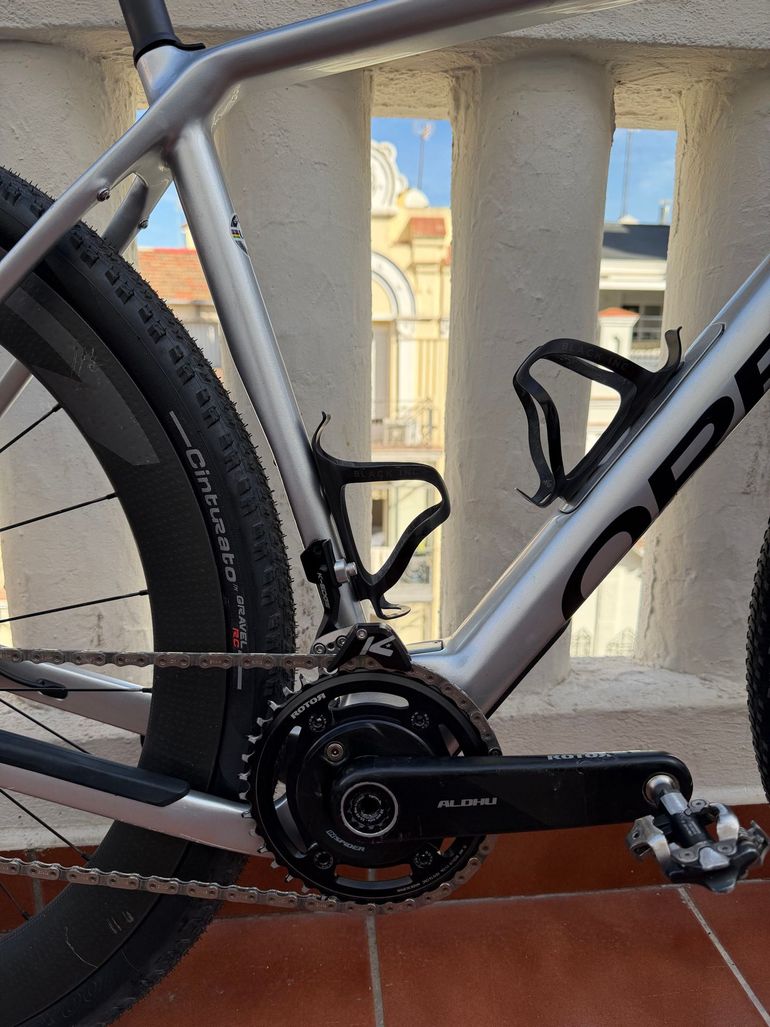 Orbea Terra SRAM Force eTap AXS 2025 Road & Gravel usato, Grigio chiaro — immagine 4 di 10