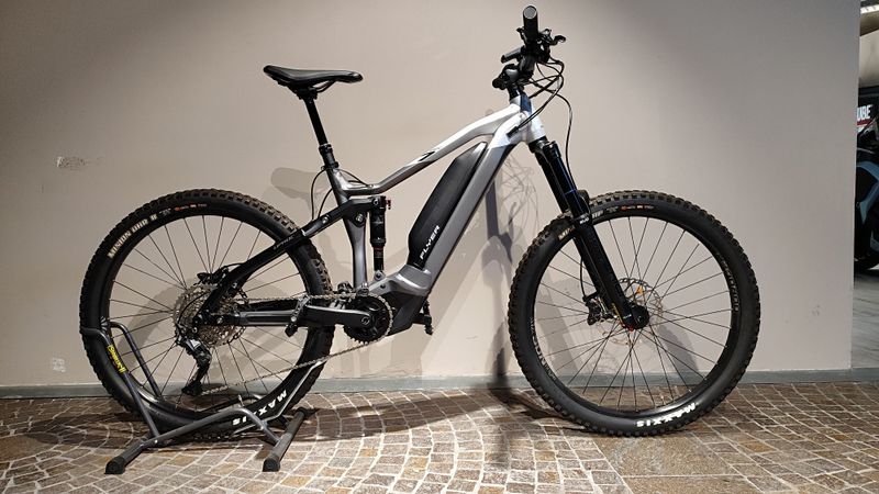 Used Flyer Uproc7 4.10 2021 Mountainbike, Light Gray — image 1 of 6