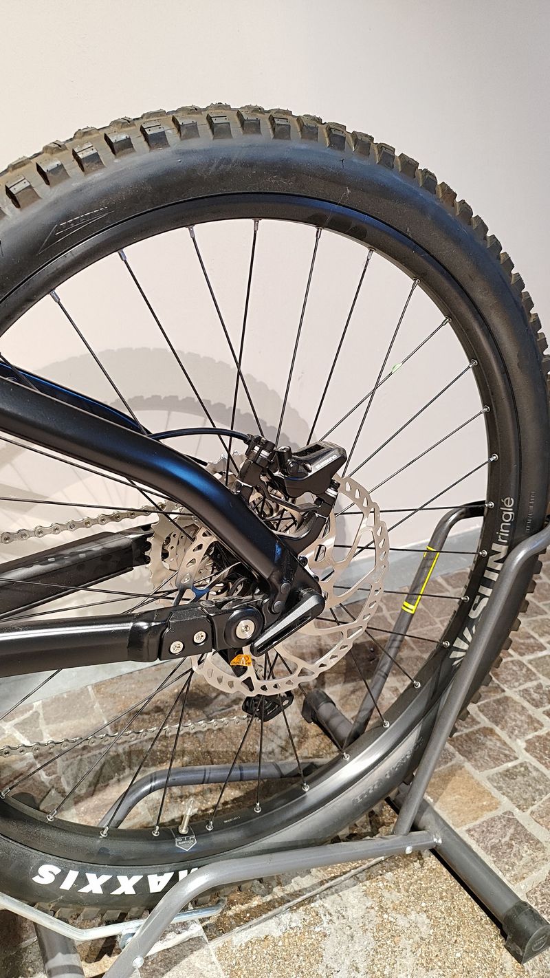 Used Flyer Uproc7 4.10 2021 Mountainbike, Light Gray — image 5 of 6